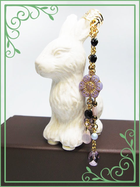 オクタヴィネル寮イメージのイヤーカフ