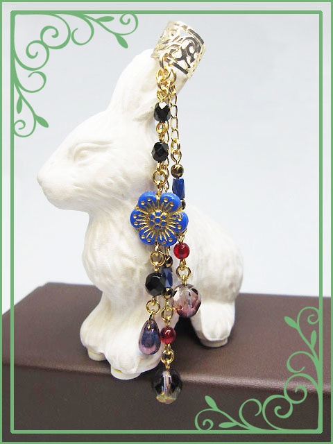 ポムフィオーレ寮イメージのイヤーカフ