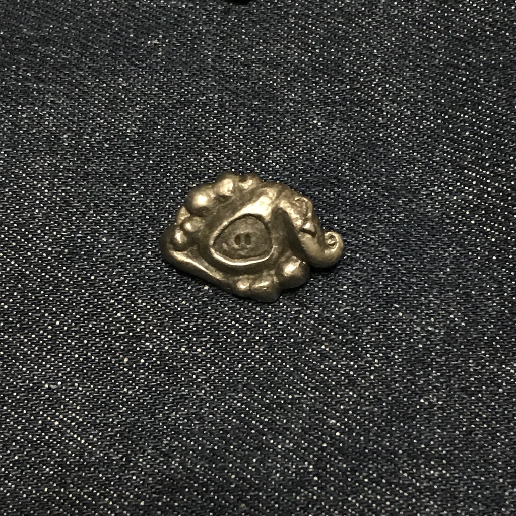 ニャルラトホテプピンバッジ