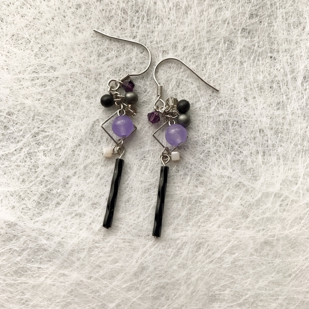 ワートリモチーフピアス（三輪隊）