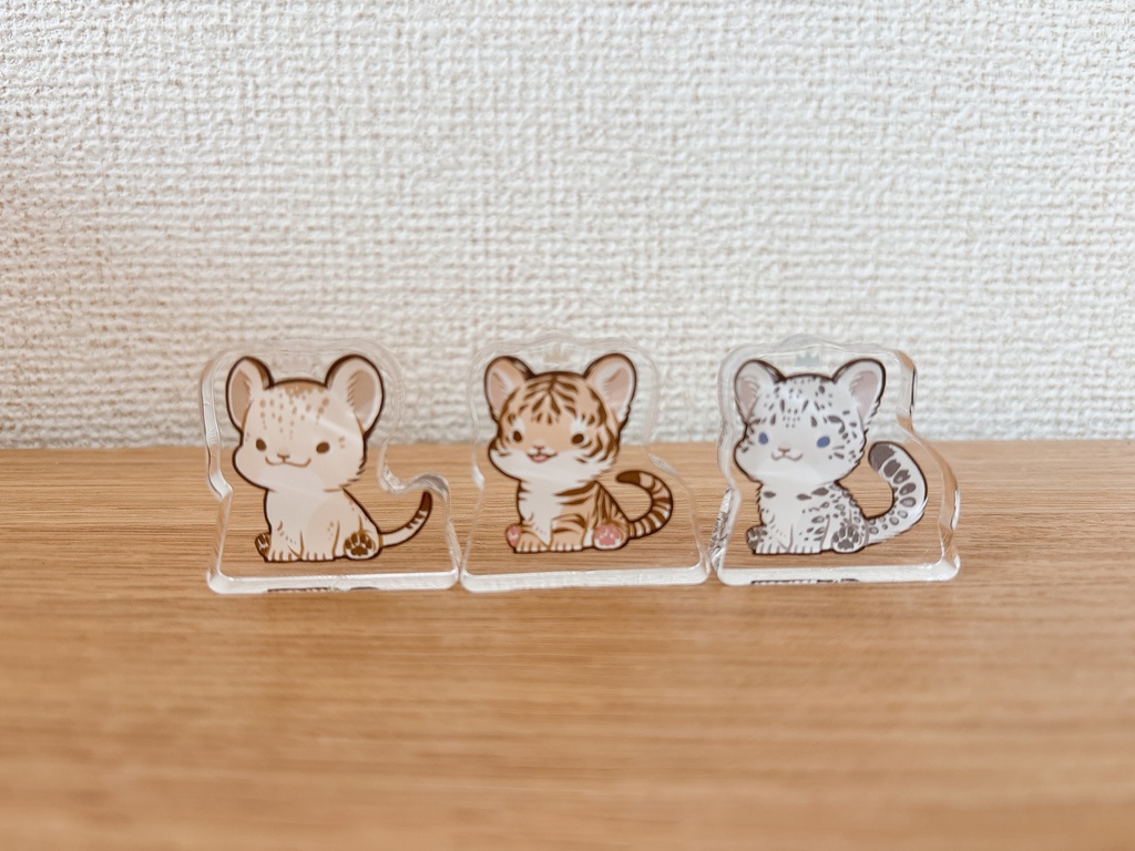 ネコ科のあかちゃんアクリルブロック