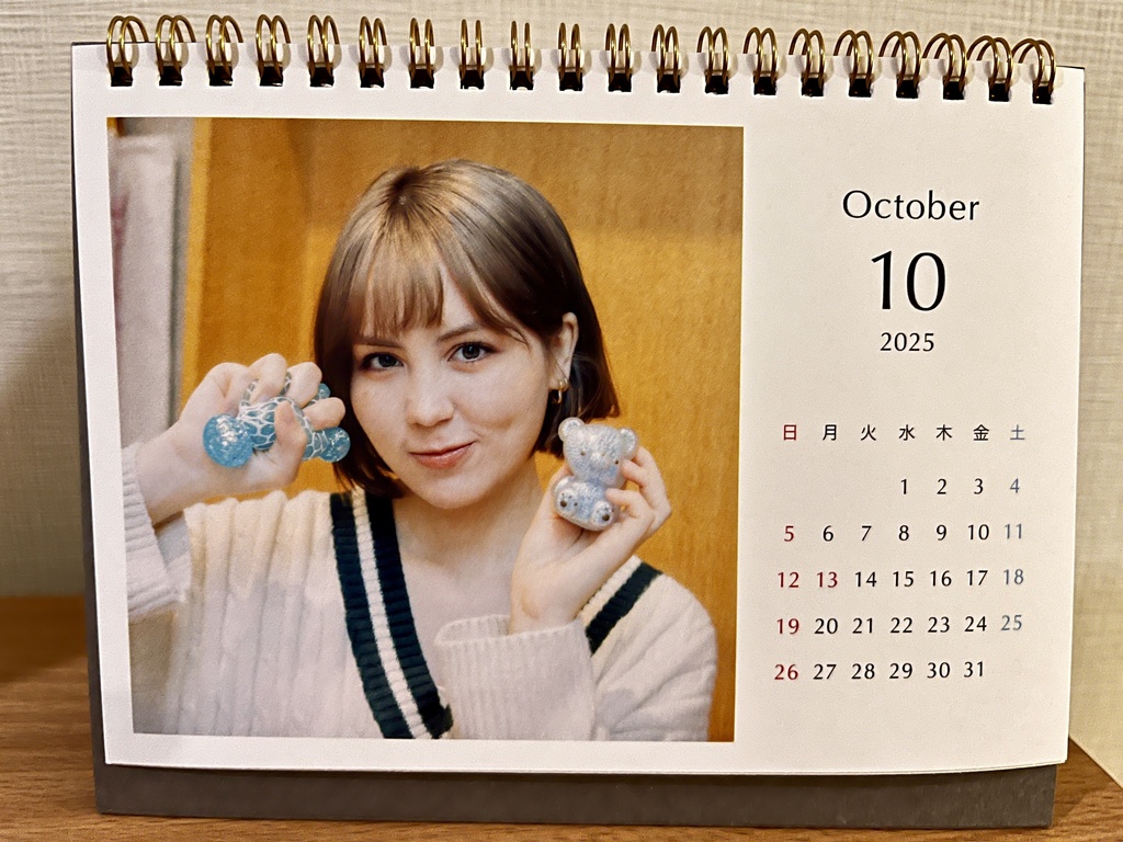 【40枚限定】ASMR BlueKatie 2025年卓上カレンダー(サイン付き)