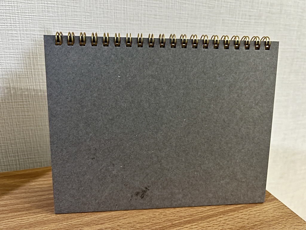 【40枚限定】ASMR BlueKatie 2025年卓上カレンダー(サイン付き)