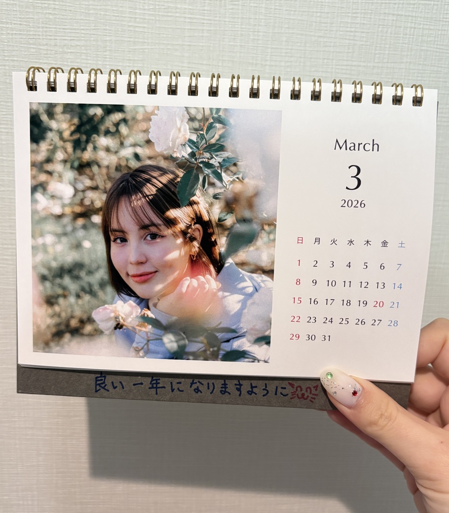 【100枚限定】サイン付きASMR BlueKatie 2026年卓上カレンダー