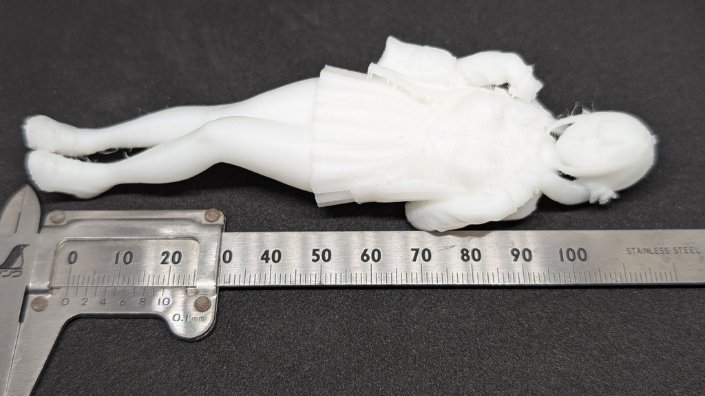 【テスト出力・特別価格】3Dスキャン リアル人物フィギュア ツインテールJK・立ち姿(超柔軟TPE素材)