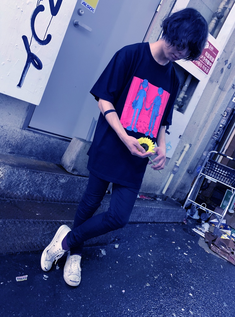 『逃避行』ネオンTシャツ