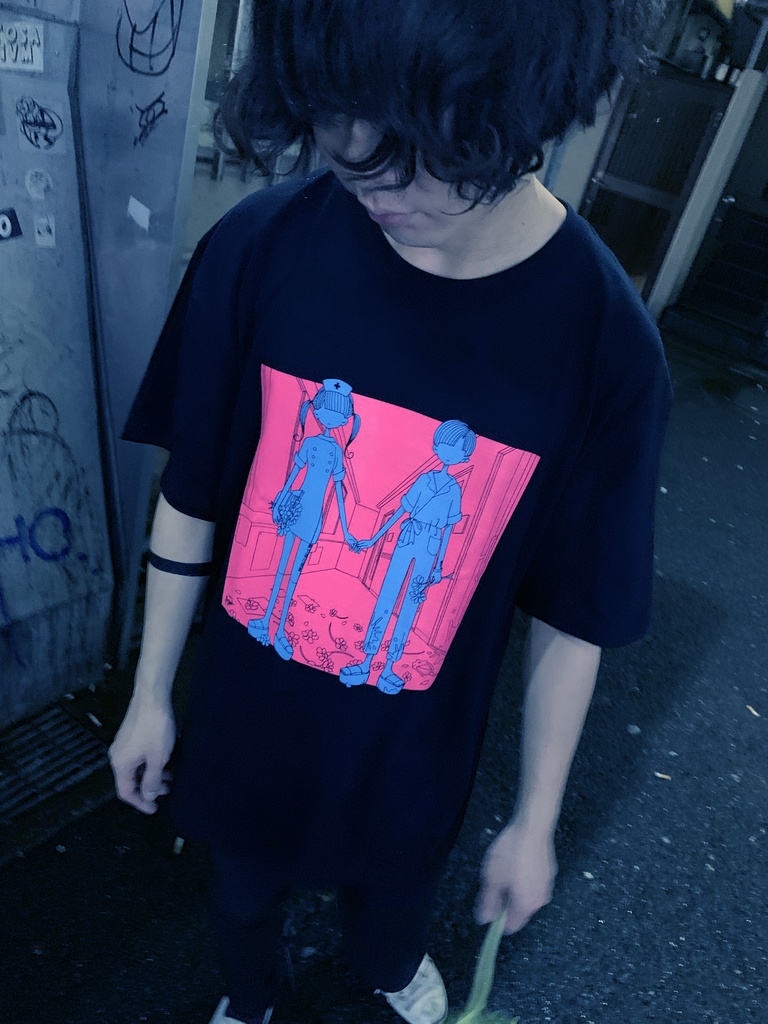 『逃避行』ネオンTシャツ