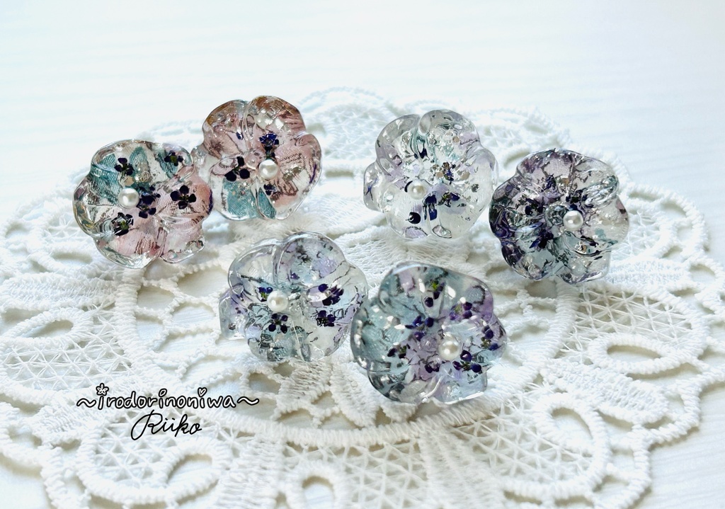 リバティ柄お花の耳飾り