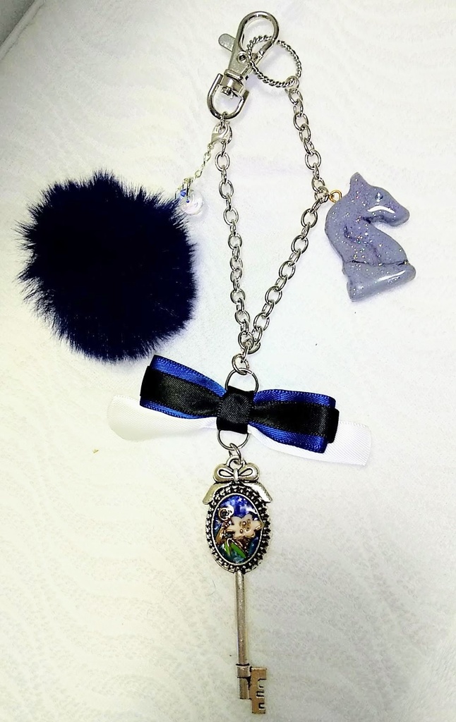 Silent Oathイメージバッグチャーム