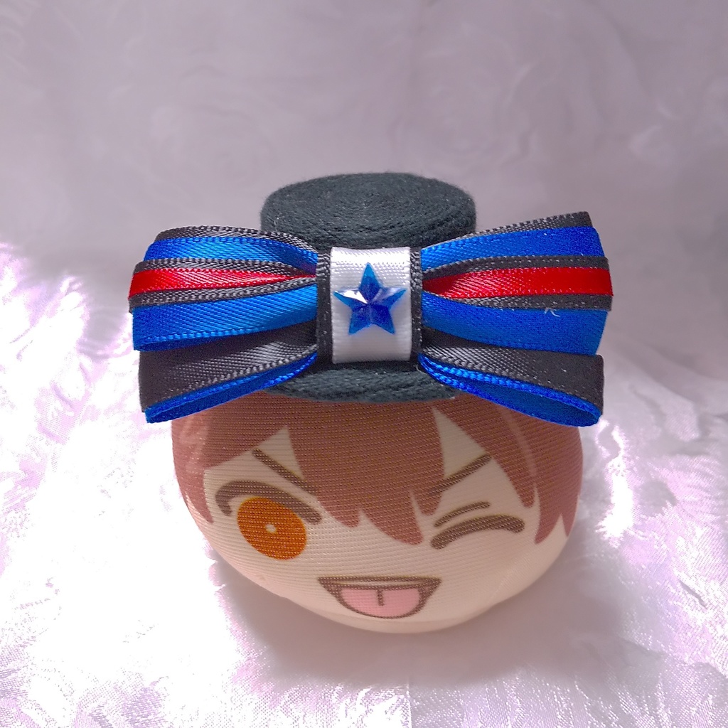 ドタバタの駆け出しヒーローイメージ帽子クリップ