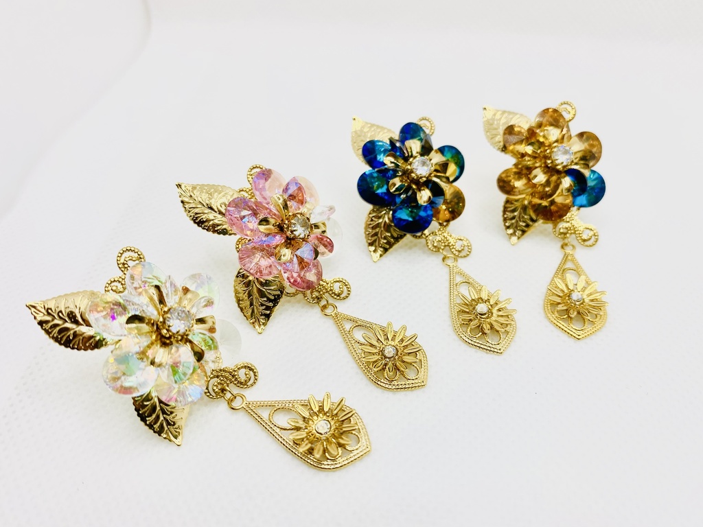 【オリジナル】ガラスの花 イヤーアクセサリー