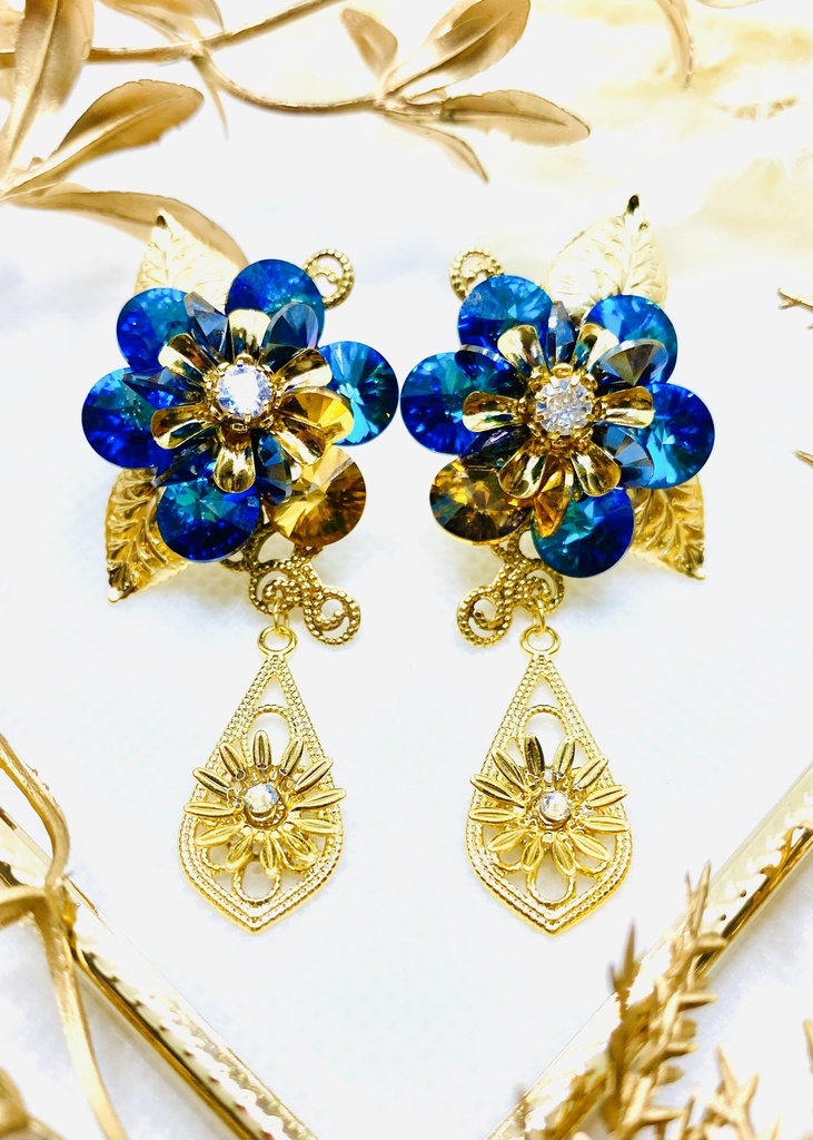 【オリジナル】ガラスの花 イヤーアクセサリー