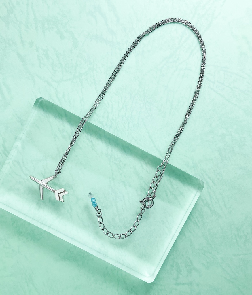 内番服の飛行機ネックレス(雲生)