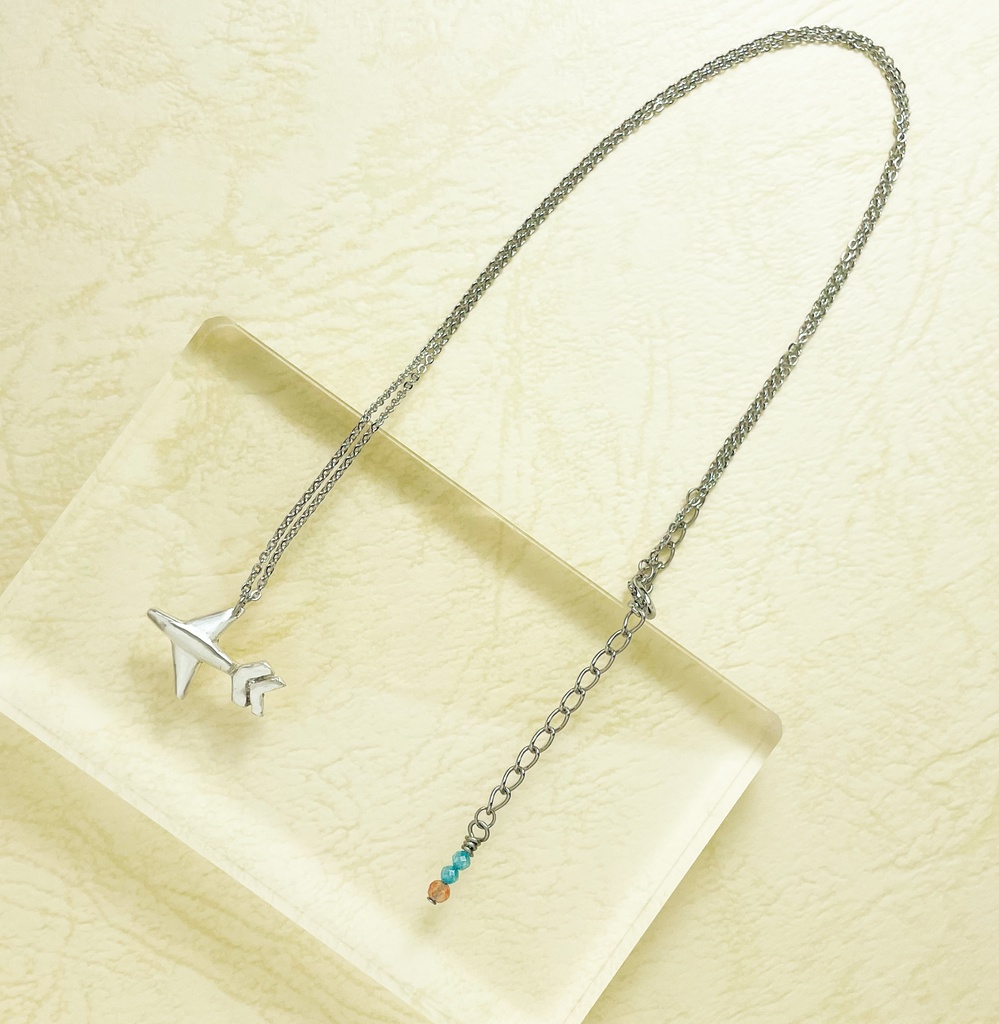 内番服の飛行機ネックレス(雲次)