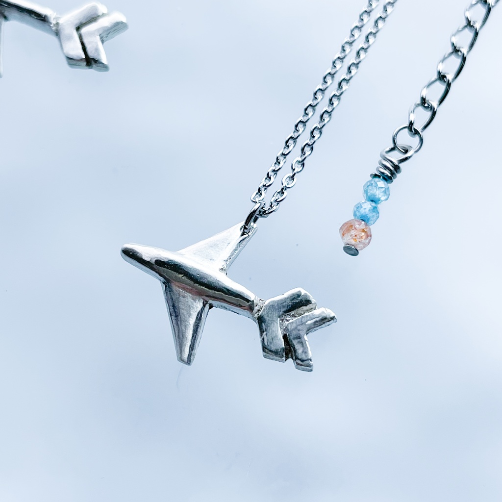 内番服の飛行機ネックレス(雲次)