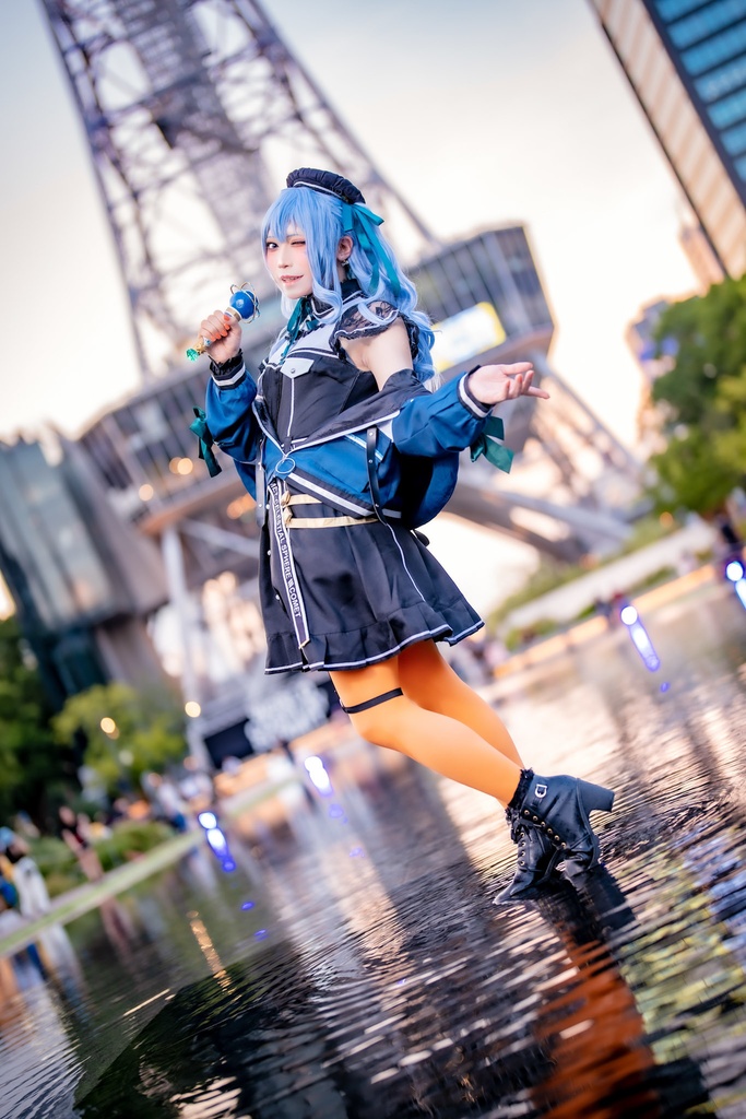 C105 星街すいせいコスプレ写真集 B5 本文40P