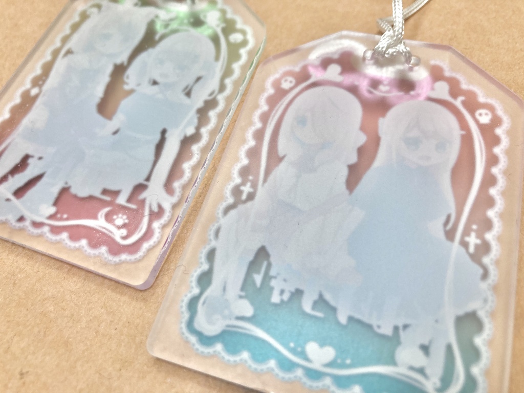 ココアーク アクリルお守り C105