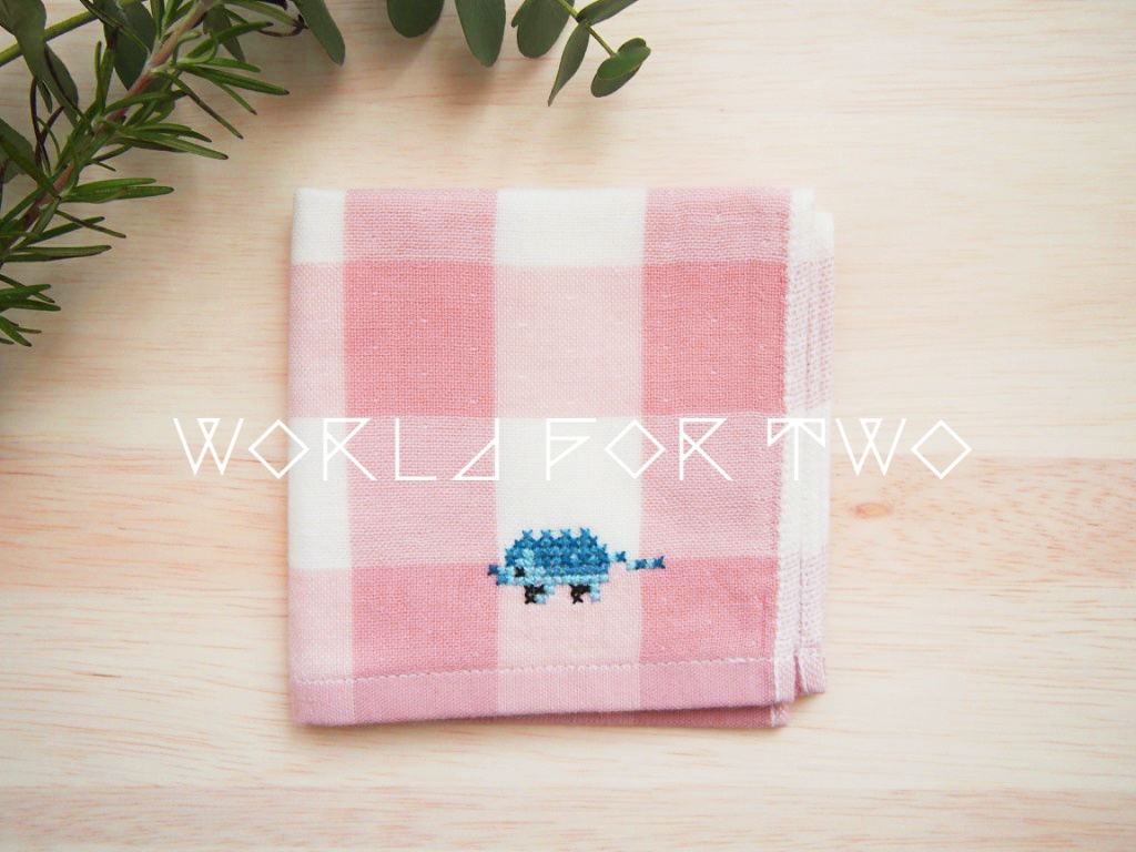 World for Two ハンカチ