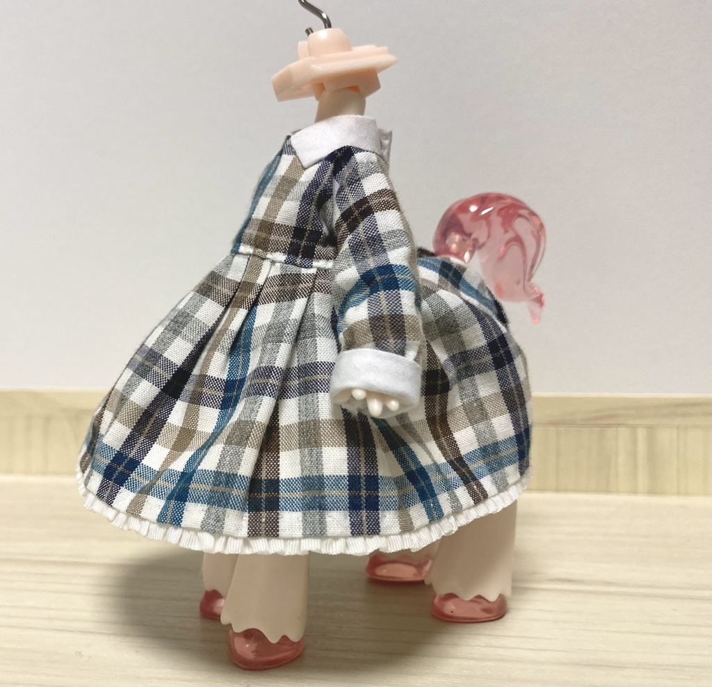 四つ足アンティーユ用・ワンピ+エプロンセット【試作品】