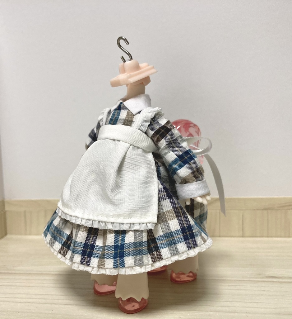四つ足アンティーユ用・ワンピ+エプロンセット【試作品】