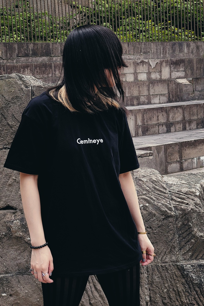 【受注生産受付中(月末締切&翌月末頃発送)】GemineyeロゴTシャツ