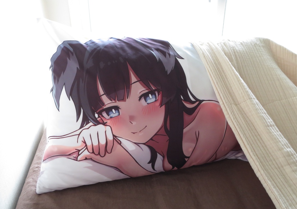 野良ヒビキ枕カバー