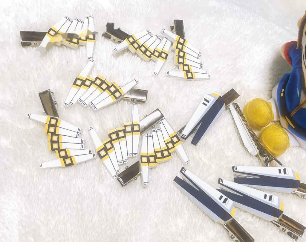 アクリルヘアピン