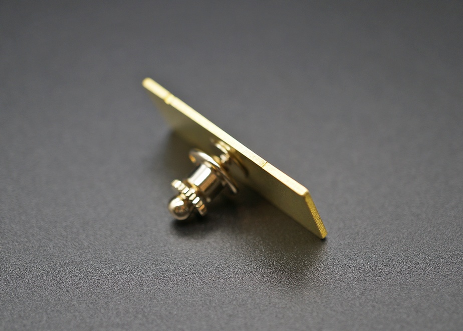 ”NO THEATER NO LIFE” チケット ピンバッジ