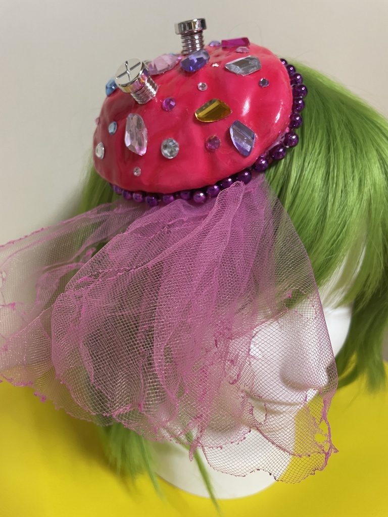 脳みそヘッドドレス *カラフル宝石ピンク