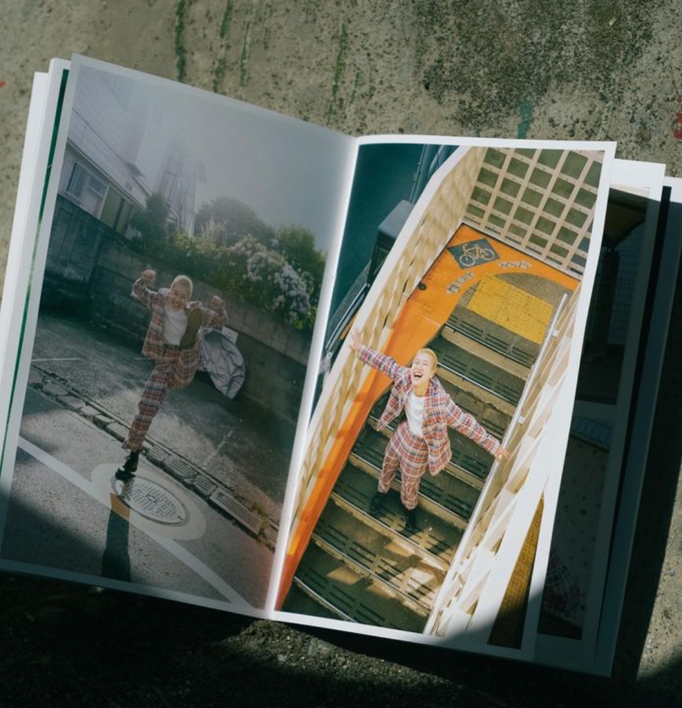 #ウチら放課後トーク1st 写真集! 足浮梨ナコ&遊楽木節子