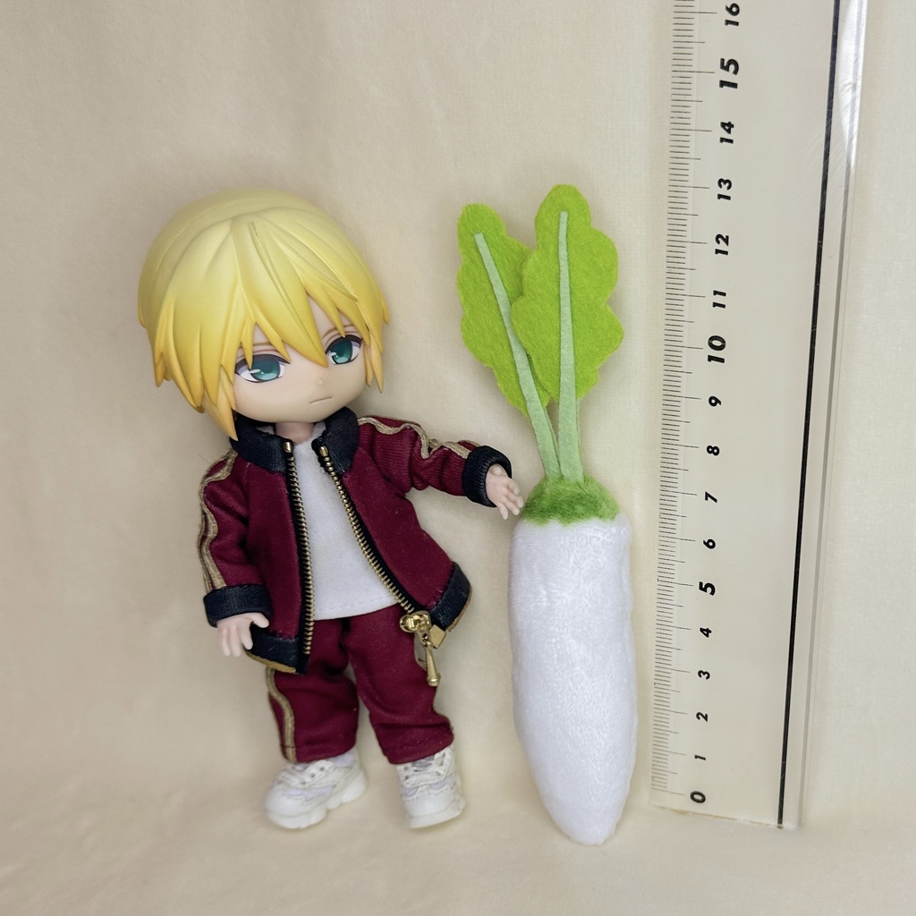 俺たちが育てましたクッション【大根】