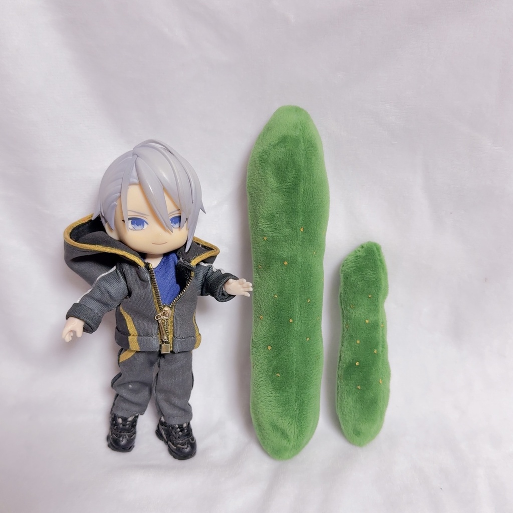 俺たちが育てましたクッション【きゅうり】