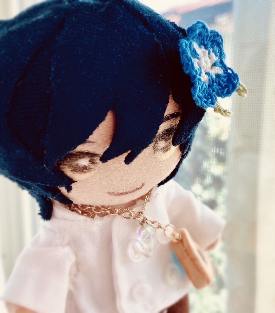 ネモフィラのモチーフとバッグ