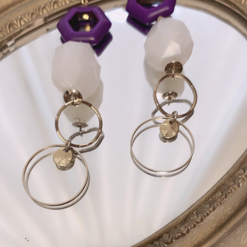 Bad Ass Temple // Image pierce & earrings // Only one (p play)