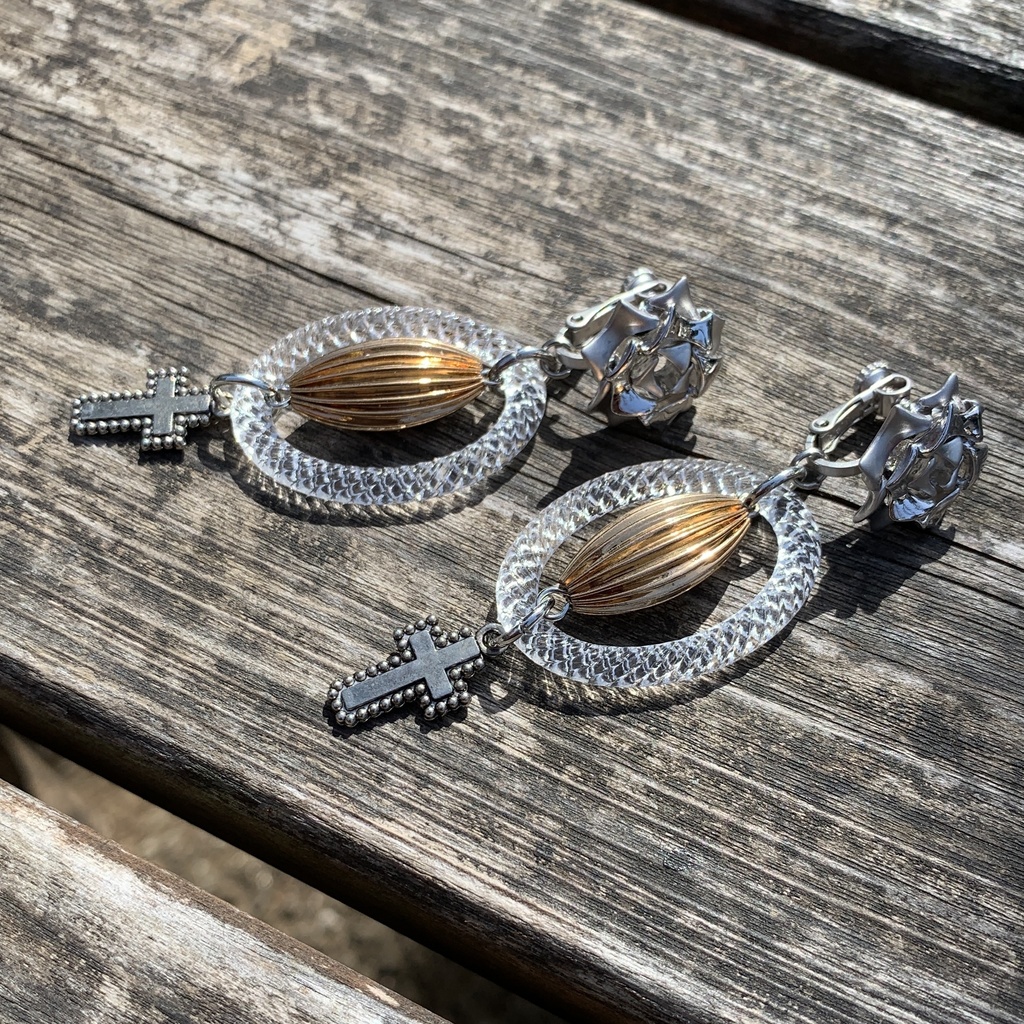 GIGOLO // Image pierce  // Only one (Clear rose)