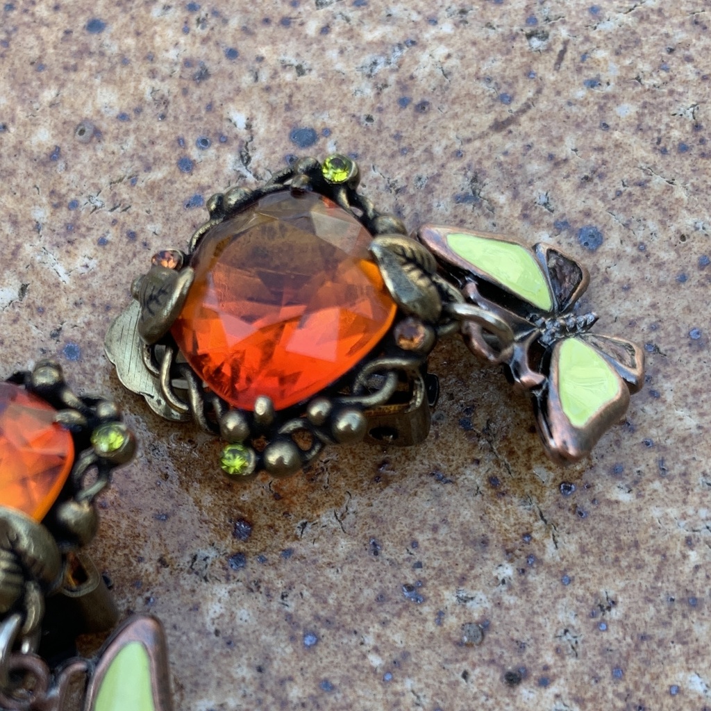 HIHUMI & DOPPO // Image earrings // Only one (GARDEN)