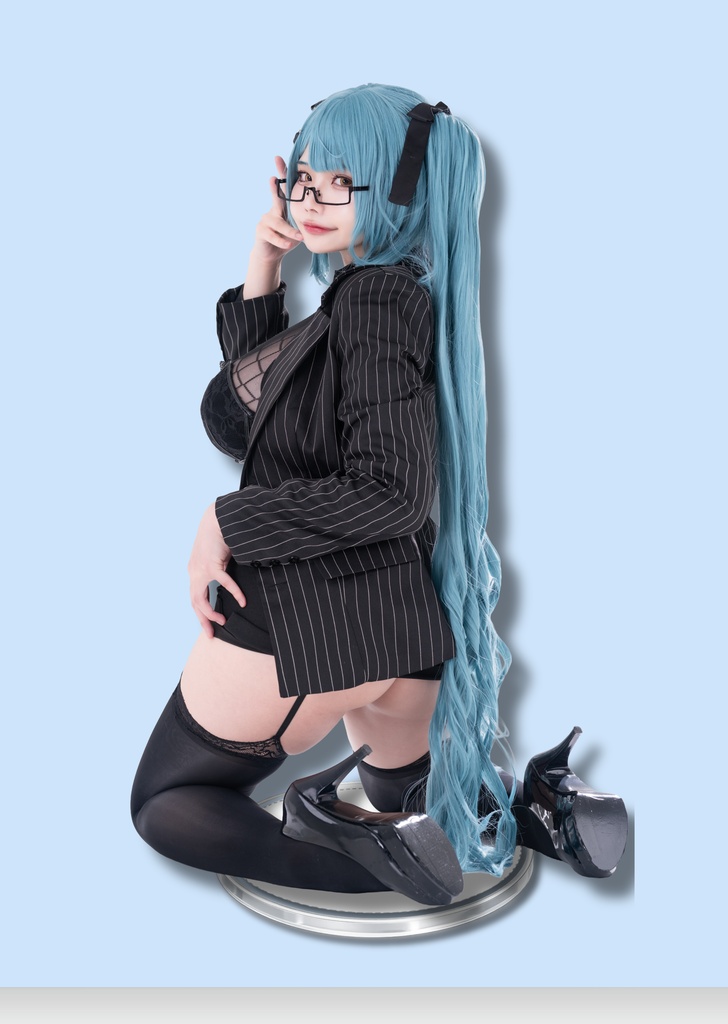 NIKKE プリバティ コスプレ アクリルスタンド（１２ｃｍ）