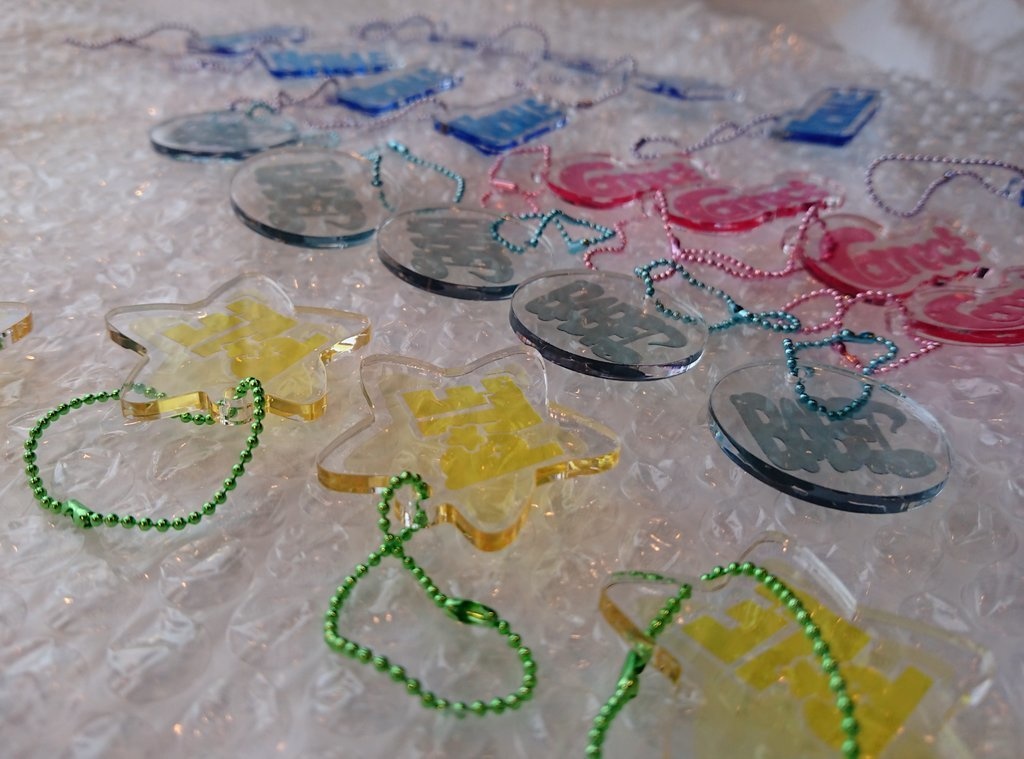 W'z アクリルチャーム(タピオカ)