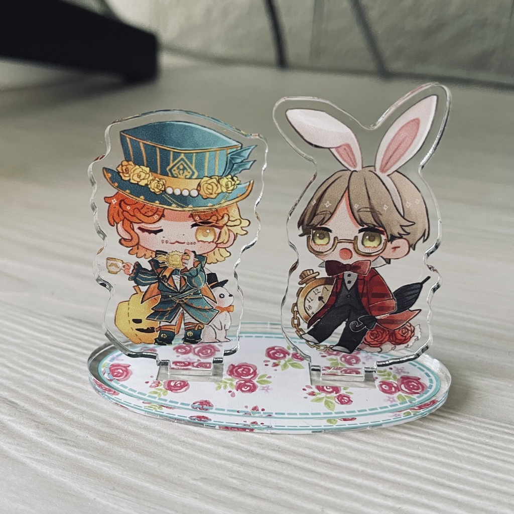 クインランとヘレンのアクリルジオラマ