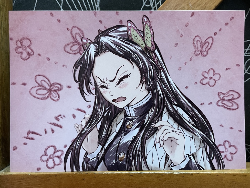 胡蝶カナエ（くしゃみ）＊鬼滅の刃イラスト（ハガキサイズ＆A4サイズ）