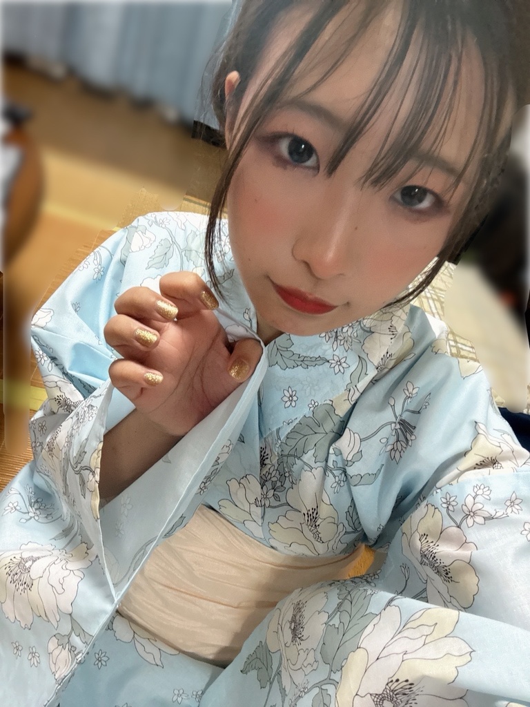 個撮
