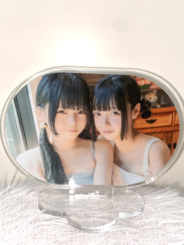 新刊「おそろいのものがふえていく。」