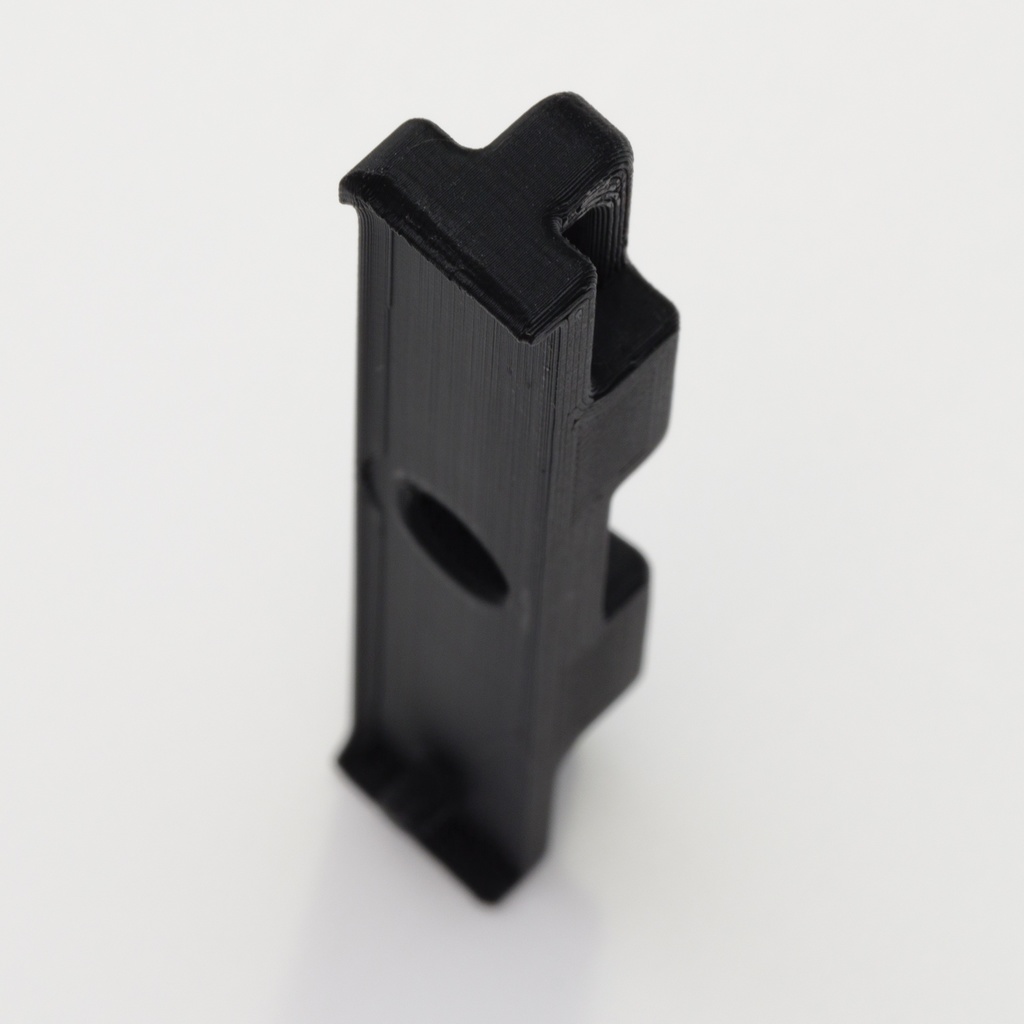 SIGMA fp & fp L 縦吊りストラップホルダー VSH-21