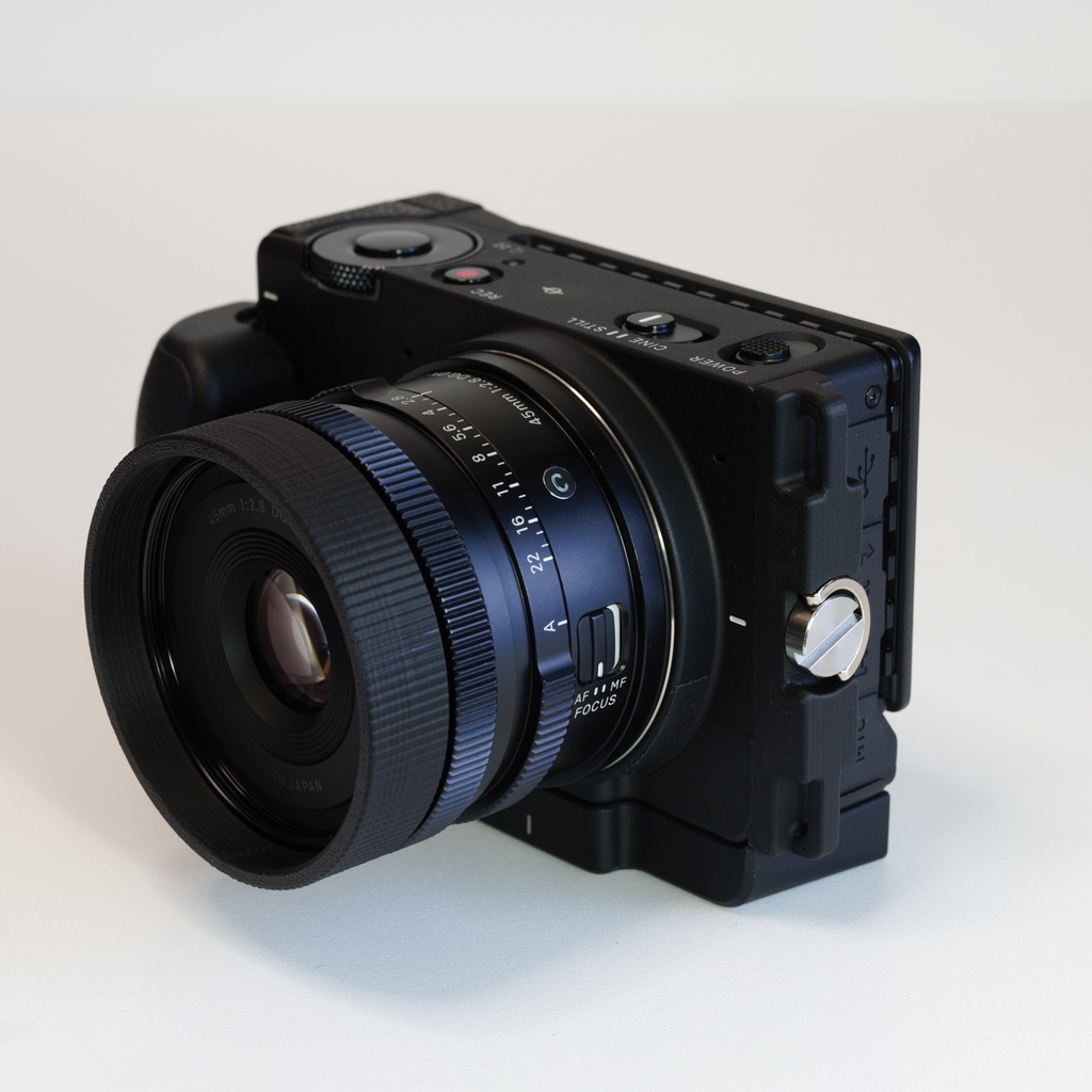 SIGMA fp & fp L 縦吊りストラップホルダー VSH-21