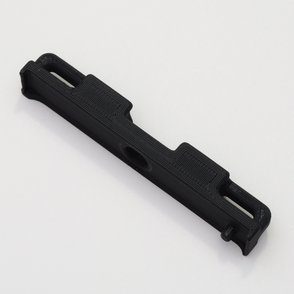 SIGMA fp & fp L 縦吊りストラップホルダー VSH-21