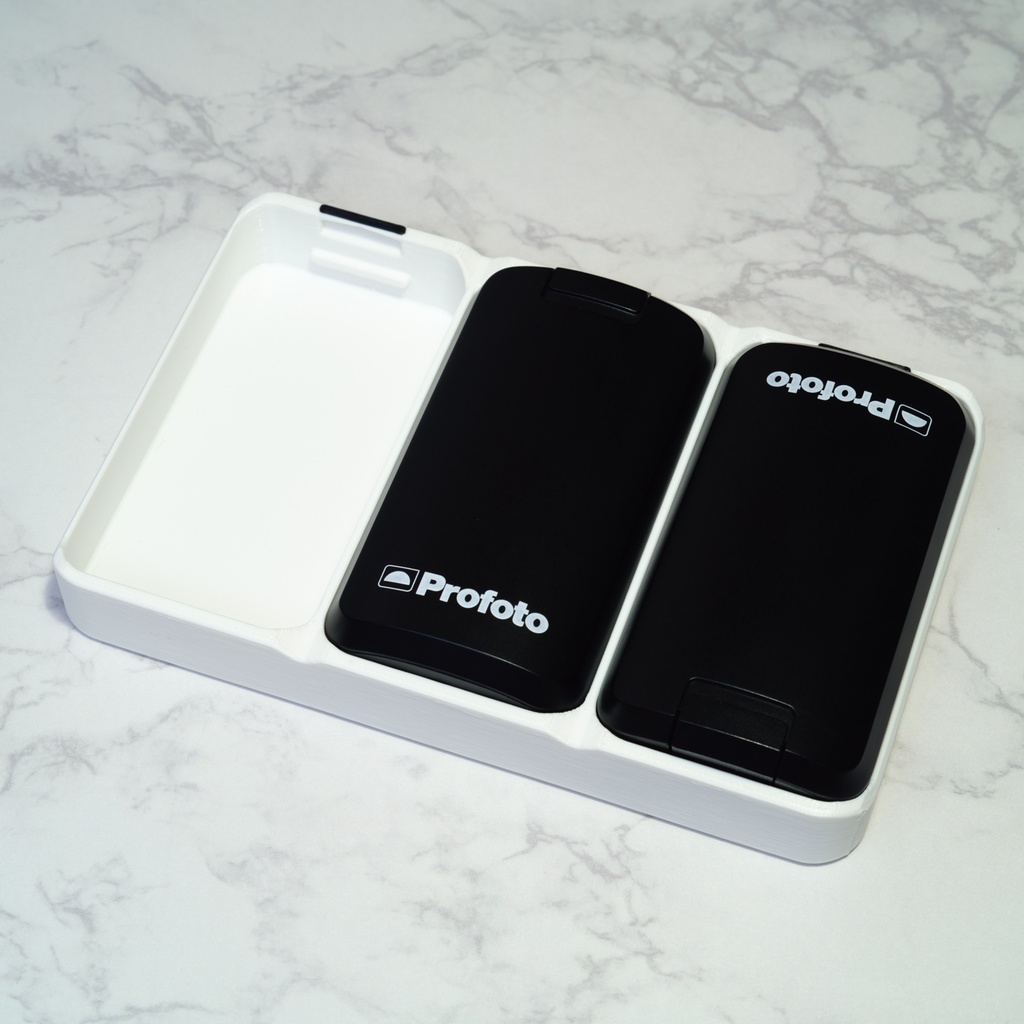 BC-PRFT-A wh (プロフォトAシリーズ用バッテリーケース・白)