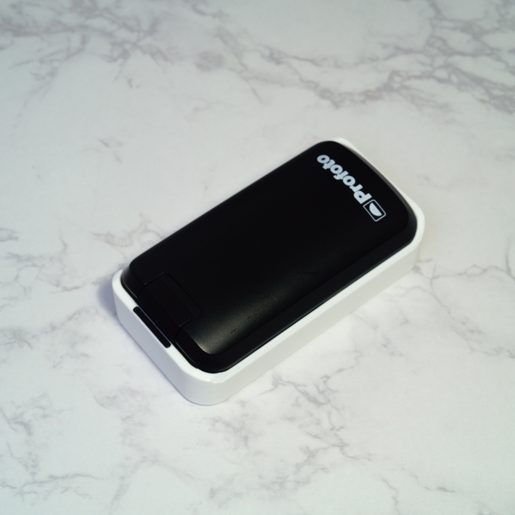 BC-PRFT-A wh (プロフォトAシリーズ用バッテリーケース・白)