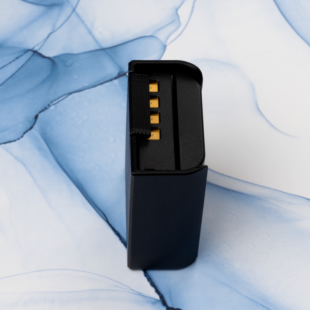 BC-OMX1 (バッテリーケース for OM SYSTEM BLX-1)