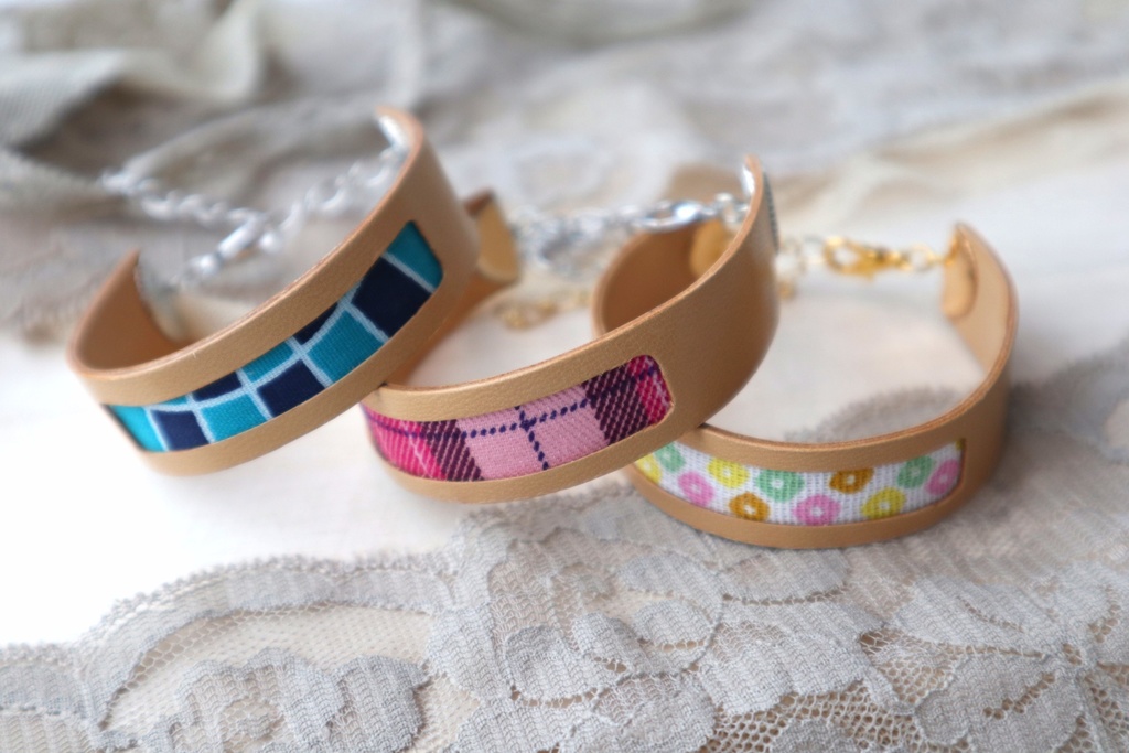 革×布ブレスレット ベージュ "街道"