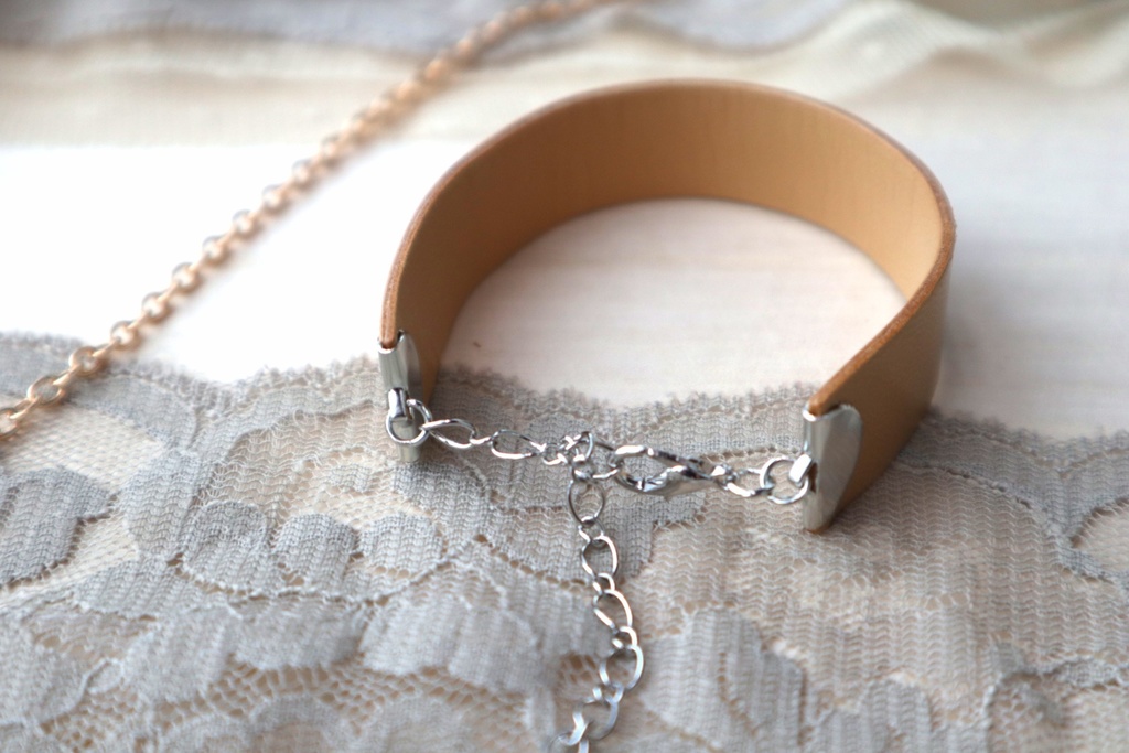 革×布ブレスレット ベージュ "海遊"